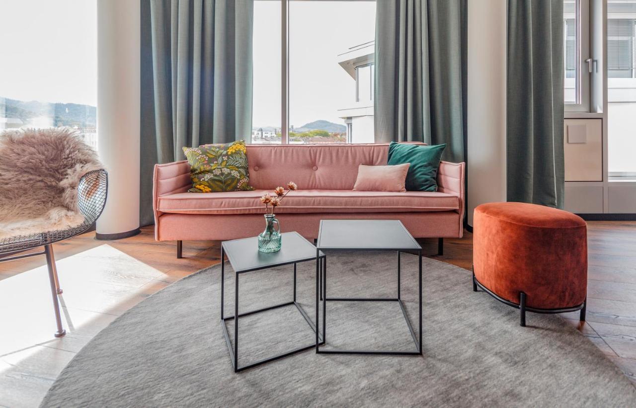 Black F House - Serviced Apartments Фрайбург Екстериор снимка