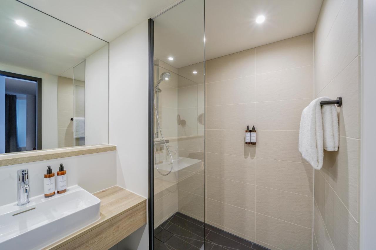Black F House - Serviced Apartments Фрайбург Екстериор снимка
