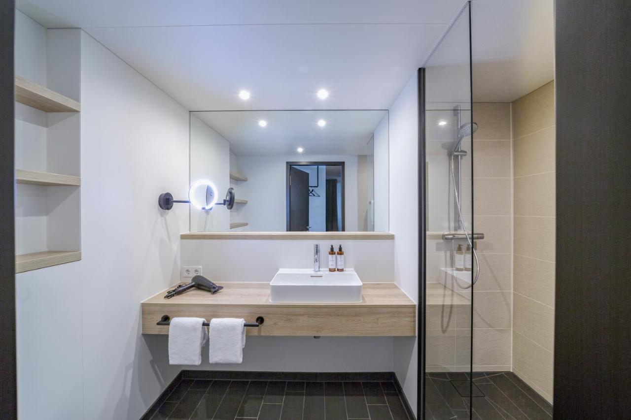 Black F House - Serviced Apartments Фрайбург Екстериор снимка